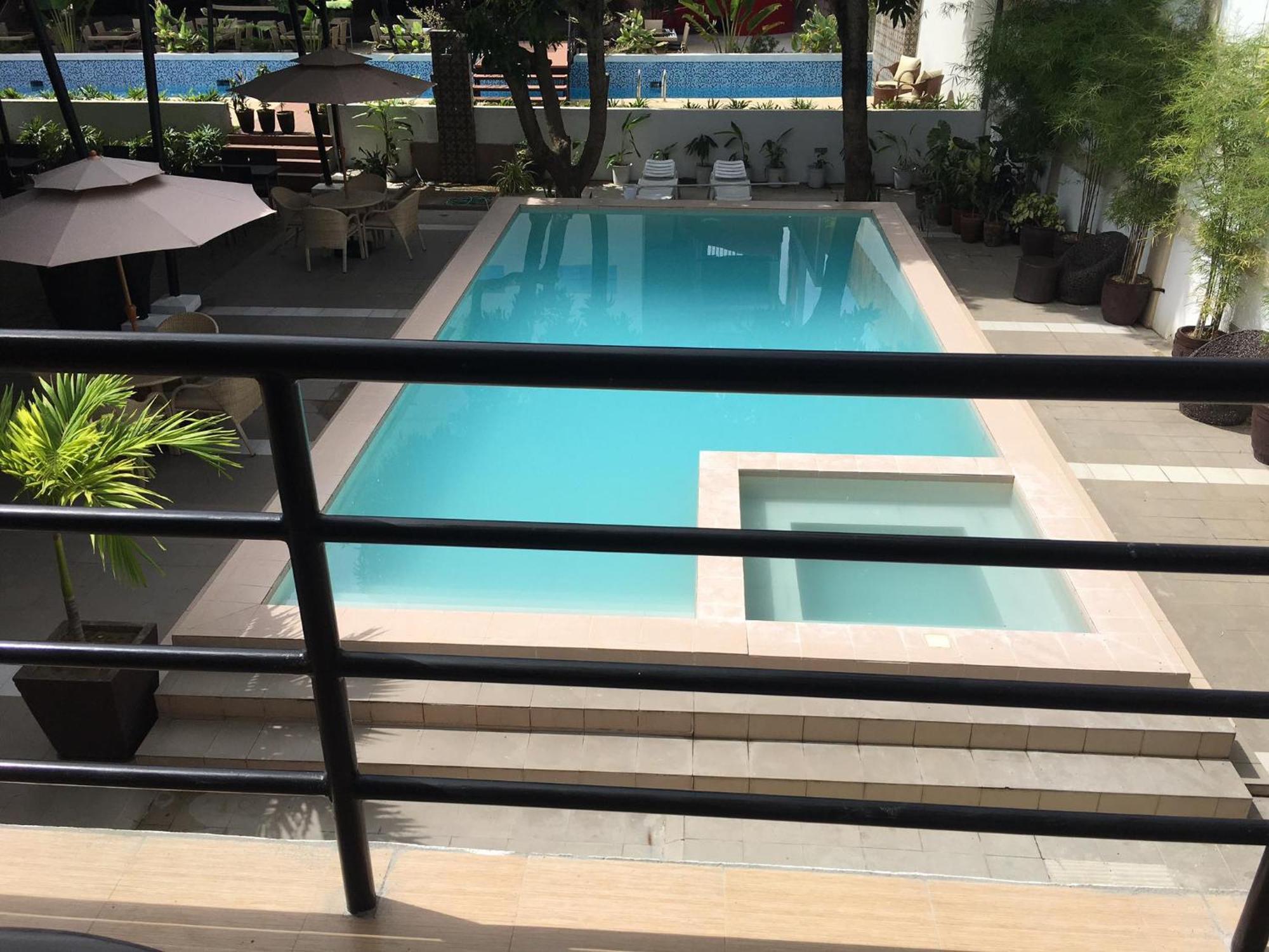 Hotel Carmelita Tuguegarao Exterior foto